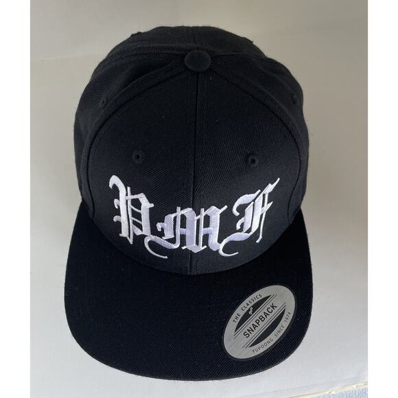Yupoong The Classics Snapback Black Hat Cap MF White Letters Embroidered - Picture 1 of 7
